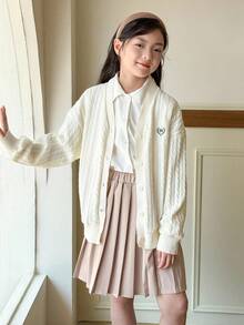 Genkimix Kids Conjunto de 3 piezas para niñas preadolescentes: Camisa blanca de manga larga con estilo minimalista coreano, combinada con falda plisada color albaricoque y cárdigan de punto jacquard de cuello en V, para otoño - Blanco - Ver 4