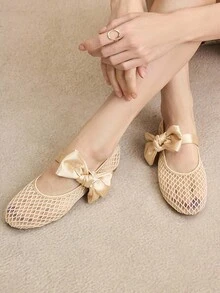 Rosivie Women's Fashion Black Mesh Bow Flat Shoes - Apricot - View 7