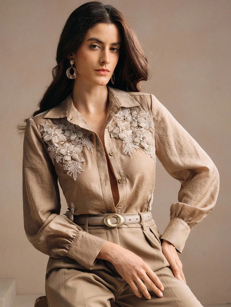 レディース エレガントモダン カーキシャツ フロントアップリケ 長袖