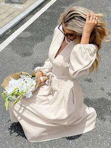 SHEIN Frenchy Damen Einfarbiges V-Ausschnitt elegantes Langarm Midi-Kleid