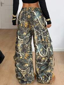 Coolane 女式夏秋街头运动基本款树枝图案翻盖口袋侧抽绳腰部降落伞灰色工装裤 - 彩色 - 查看 4