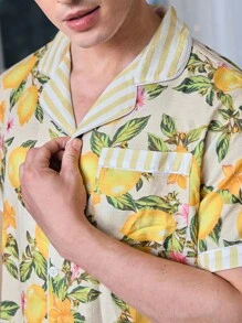 CoupledUp Set pijama bărbătesc cu imprimeu de fructe, mânecă scurtă, top și pantaloni scurți, cu nasturi