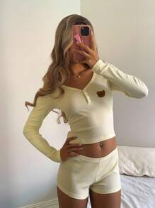 CovetEZ 2pcs Women Autumn Casual Homewear Set, Long Sleeve Top & Shorts, Embroidered Bear Pattern, Sexy & Cute, Basic Leisure Outfit,Fall - Yellow - View 4