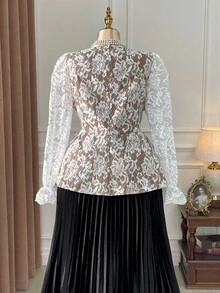 SHEIN LUNE 大码女式优雅蕾丝拼布派对衬衫 - 卡其色 - 查看 2