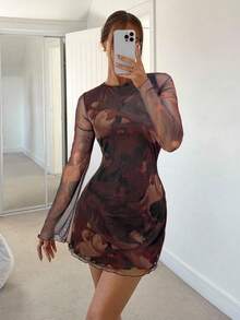 Vestido corto de mujer con mangas acampanadas, parches de malla y espalda descubierta, otoño - Albaricoque - Ver 8