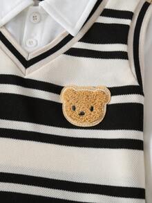 SHEIN Playful Pals 三件套男宝宝小熊套装：衬衫、针织背心和休闲裤，英伦风，秋冬男宝宝服装套装，黑白条纹背心，小熊套装，男女宝宝通用，男宝宝冬季套装，男宝宝冬季服装，男宝宝秋季套装，黑白条纹背心，男宝宝套装 - 黑色 - 查看 3