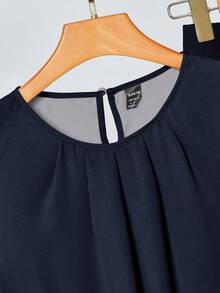 SHEIN Clasi Bộ đồ 2 món họa tiết hoa nhỏ thanh lịch, giản dị dành cho nữ, gồm áo ba lỗ và quần ống rộng, phù hợp cho mùa hè, họa tiết hoa nhỏ màu xanh navy - Nhiều màu - Xem 3