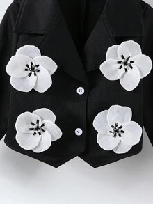 مجموعة فتاة ربيعية/خريفية جديدة لعام 2025 للأعمار 4-7 سنوات: ملابس علوية سوداء عصرية + تنورة مطوية مزينة بزهور ثلاثية الأبعاد وخرز - أبيض وأسود - مشاهدة 5