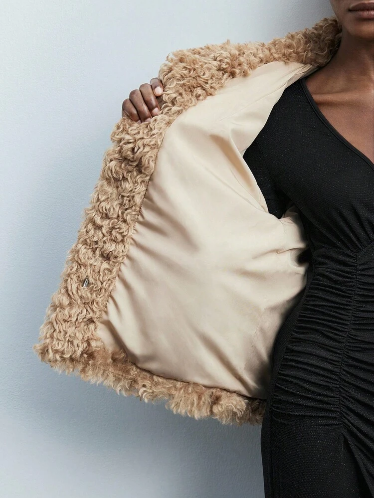 SHEIN Maija Elegant Solid Color Faux Wool Jacket, Autumn/Winter A Must-Have For Autumn And Winter: A High-End, Comfortable, Vintage-Style Jacket Cheetah Print Leopard Leopard Print Christmas Evening Clothes New Year Atmosphere Holiday Party Women's Clothing Business Casual Women's Office Wear Low-Key Old Money Style Effortless Temperament High-End Urban Commuting King Magazine Editor-In-Chief Same Style Urban Social Vacation Party Wear Charming Women's Airport Clothing Stockholm Style All-Season Christmas