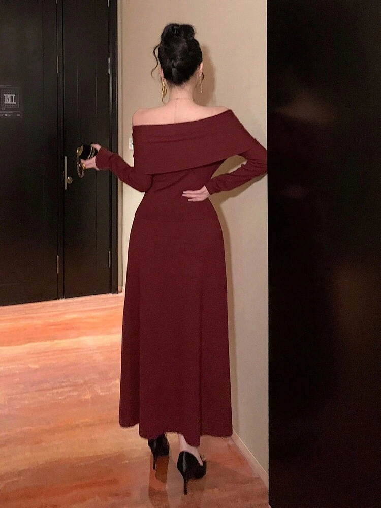 Women's Elegant Off Shoulder Solid Color Sweater And Knit Skirt 2 Pieces Set