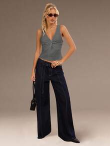 SHEIN Forever 21 夏季女士舞会/正式场合/海滩/度假/可爱/西式服装/商务休闲/优雅/生日/外出/俱乐部/办公室/音乐节/锐舞派对/工作/高雅/乡村音乐会/早午餐/邮轮/老钱/机场/端庄/教堂/仙女风/性感/趣味/嬉皮/下午茶/千禧年/街头风/2000年代/迪斯科/春假/毕业典礼/婚礼宾客/鸡尾酒会/复古/紧身/度假/1960年代//无袖上衣 - 灰色 - 查看 6