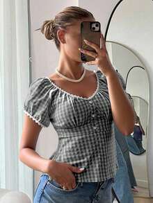 CovetEZ 女士黑白格纹编织鸡心领口衬衫，短袖