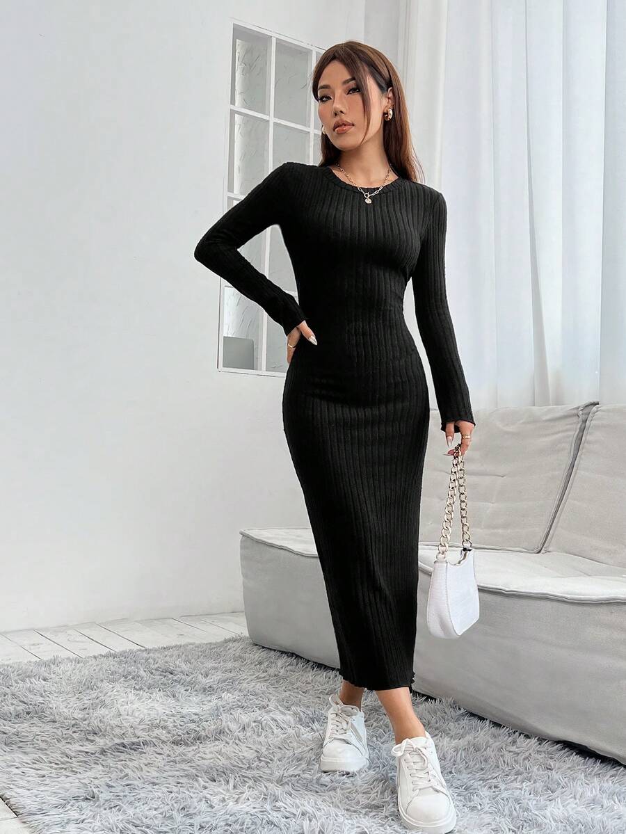 SHEIN PETITE 纯色罗纹针织修身黑色连衣裙 - 黑色 - 查看 1