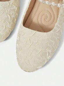 CUCCOO HITCHD Women's Elegant Commuter Beaded Flat Shoes