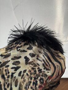 Slaydiva 2025夏初秋新款波西米亚音乐节 乡村风 洋气 海边度假 休闲 前卫 派对 可爱甜美 千禧Y2K 性感辣妹 V领 轻盈厚重吊带 露腰 黑色毛条 长袖毛条袖上衣+包臀裙 迷你裙 半裙 卡其色 棕色 豹纹 斑马纹 闪亮针织面料 性感套装 女士两件套-D - 金色 - 查看 15