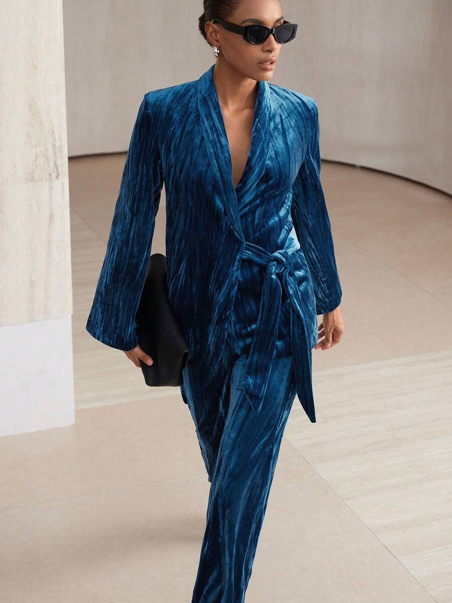 Aveloria Modichic Vintage Business Casual Velvet Texture Collar Side Tie Suit Set - Blue - View 1