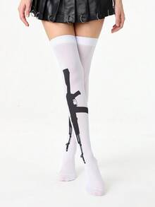 ROMWE Grunge Punk 1 par de medias altas hasta el muslo con patrón de ametralladora de roca oscura - Blanco - Ver 3