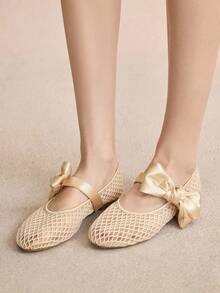 Rosivie Women's Fashion Black Mesh Bow Flat Shoes - Apricot - View 6