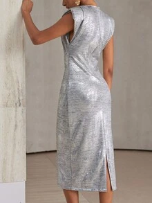 Aveloria Modichic Vestido de satén plateado futurista, escote en V, hombros raglan y cintura ceñida, vestido de baile brillante para eventos formales - Plateado - Ver 2