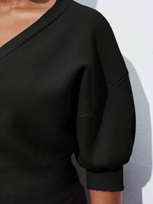 Maija 大码女式灯笼袖金属纽扣V领针织上衣，都市商务休闲时尚百搭派对装，适合春夏、情人节、狂欢节、服装派对、海滩婚礼、度假休闲等场合。 - 黑色 - 查看 7