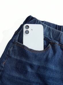 EMERY ROSE Plus Size Women's Elastic Waist Denim Shorts With Pockets And Rolled Hem Design For Casual Wear