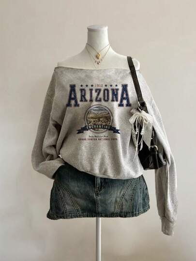 Attitoon Minimalist Grunge American Landscape Slogan Print Ruched Waist Off-Shoulder Long Sleeve Sweatshirt. Perfect For Summer And Retro Fall Wardrobes, Vacation, Casual Streetwear, Graduation, Teacher Outfits, Back To School, Autumn And Winter Seasons.,