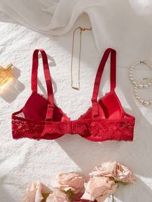 SHEIN 1pc Women's Lace Padded Underwire Bra With Wide Straps, Lift And Support For Small Bust