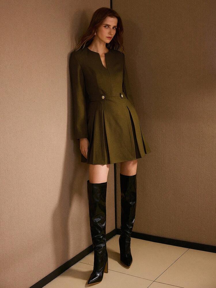 FOLD PLEATED NOTCHED DRESS