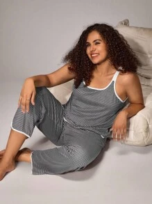 Plus Size Sexy European & American Style Deep U-Neck Striped Contrast Design Home Wear Tank Top Set, Outfits - Black and White - View 3
