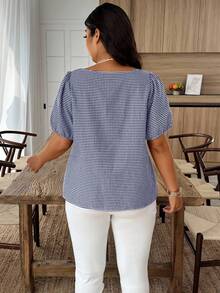 Weeklong Plus Size Summer Casual Plaid Floral Decor Puff Sleeve Shirt - Navy Blue - View 2