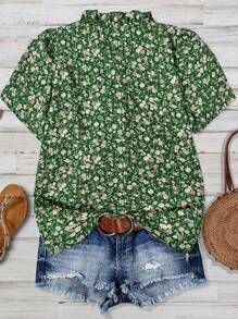 Franclia Plus Size Casual Everyday Loose Allover Print Short Sleeve Shirt