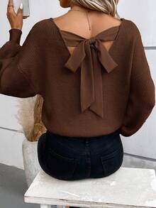 SHEIN Frenchy Sweater Kasual Musim Dingin Warna Cokelat dengan Tali di Belakang dan Bahu yang Menurun - Coffee Brown - View 4