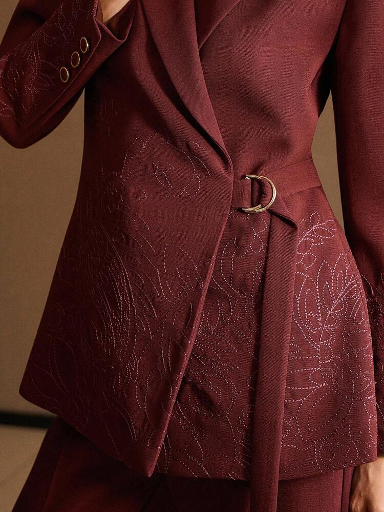 EMBROIDERY WRAP BLAZER