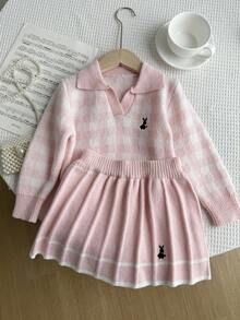 SHEIN Playful Pals Young Girl Autumn/Winter Casual Commuting School Style Rabbit Embroidery Gingham Pattern V-Neck Sweater And Pleated Skirt Set Fall - Pink - View 1