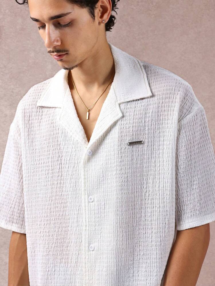 SUMWON Men Textured Short Sleeve Button Down Casual Lightweight Summer Resort Shirt With Front Pocket Regular Fit Vacation Beach Wear Plain
