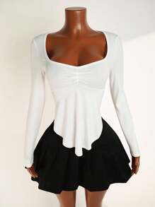 Mistrie SXY 纯色 INS 新品方领长袖荷叶边不对称下摆女式休闲 T 恤秋季女装