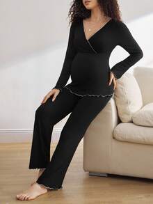 BloomMama Comfortable Wavy Hem Black Elastic Simple Long Sleeve Top & Pants V-Neck Maternity Loungewear Set, Fall & Winter Clothes, Cozy Outfits - Black - View 4