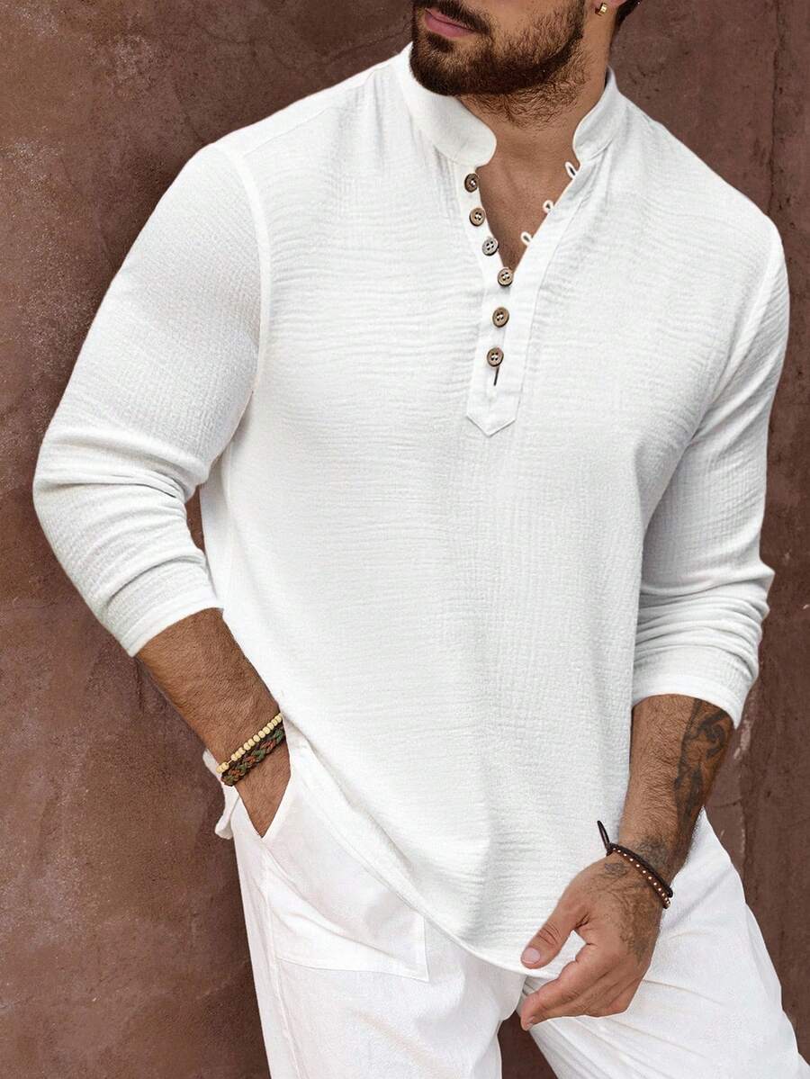 OTTIMOZO 男士休闲立领长袖衬衫，复古风格男士衬衫，半开襟和天然椰子纽扣，适合秋季简约日常穿着 - 白色 - 查看 1