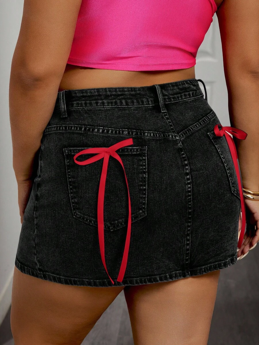 Slaydiva Plus Size Simple Red Bow Decor Pocket Denim Skirt - Black - View 1