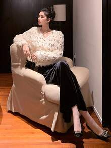 DAZY 亮片装饰宽松长袖上衣，独特设计，适合秋冬季 - 杏色 - 查看 7