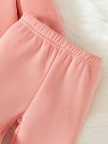 SHEIN 2 件套女婴服装，时尚可爱豹纹蝴蝶结和樱桃印花连帽衫和运动裤套装，适合秋冬季外出，粉色运动衫套装 - 藕粉色 - 查看 6