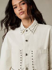 MISSGUIDED 铆钉牛仔纽扣衬衫长款罩衫休闲西部超大风格节日时尚宣言单品，带有金属细节春夏 - 白色 - 查看 5