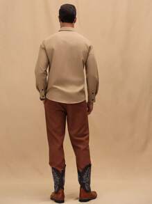 Manfinity Nomadique Conjunto de camisa y pantalones casuales para hombres con bloques de color y parches - Caqui - Ver 7