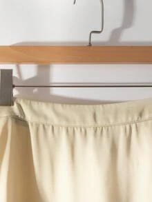 GlowEve 女式长袖褶皱吊领衬衫和 A 字裙两件套 - 彩色 - 查看 5