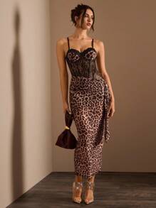 Bonvoyette 性感优雅蕾丝豹纹不对称腰线透视鱼骨褶皱细节单肩长裙，女士派对礼服 - 彩色 - 查看 3