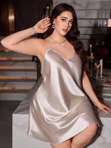 SHEIN 大码女式性感交叉带露背仿丝睡袍