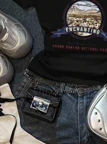 SHEIN EZwear 女式休闲极简主义 GRUNGE 美式风景标语印花褶皱腰露肩紧身短袖 T 恤，适合夏季，Y2K 不对称肩部修身造型 - 黑色 - 查看 5