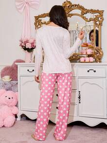 SHEIN 可爱蝴蝶结泰迪熊爱心撞色印花休闲柔软女童睡衣套装，秋冬可爱睡衣套装，蕾丝爱心睡衣套装，蝴蝶结睡衣套装，粉色睡衣套装，蝴蝶结睡衣，可爱睡衣，女童睡衣 - 彩色 - 查看 2