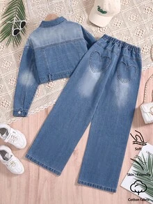 Conjunto Denim de 2 Peças para Meninas Pré-Adolescentes, Estilo Y2K, Design de Bolso em Formato de Coração, Confortável Casual, Moda Streetwear, Jaqueta de Manga Longa em Denim Lavado Suave e Calça Reta, Adequado para Primavera/Outono - Lavagem Média - Visão 2