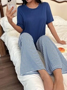 SHEIN Dream Adore 女式休闲纯色针织短袖上衣和条纹直筒睡裤两件套女士睡衣套装女士休闲裤蓝白条纹睡衣套装蓝白睡衣 - 彩色 - 查看 3